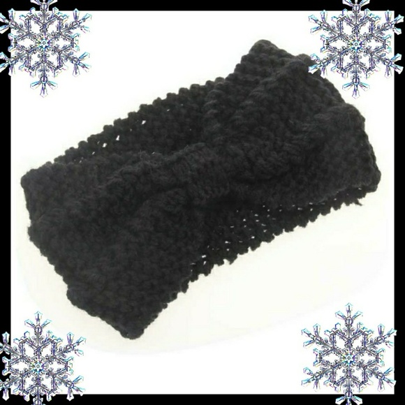 Trending! Crochet bow tie stylishly hair band! 🌛 - Picture 4 of 5